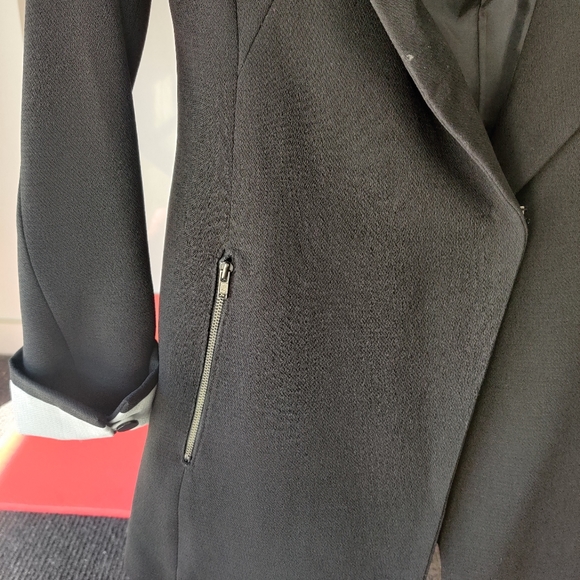 BLACK LABEL|| BLACK BLAZER - Picture 3 of 11